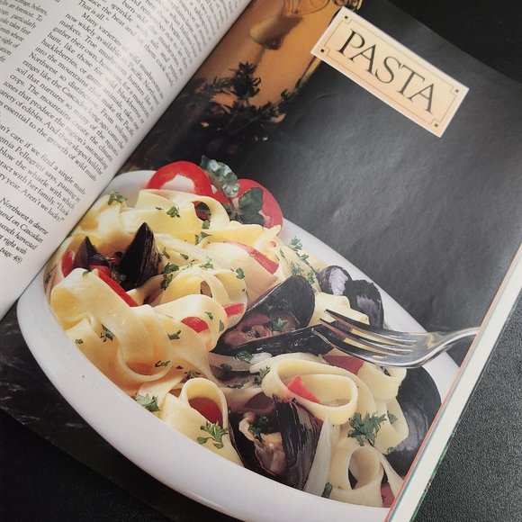 Tastes Of The Pacific Northwest by Fred Brack and Tina Bell Cook Book - Picture 9 of 10